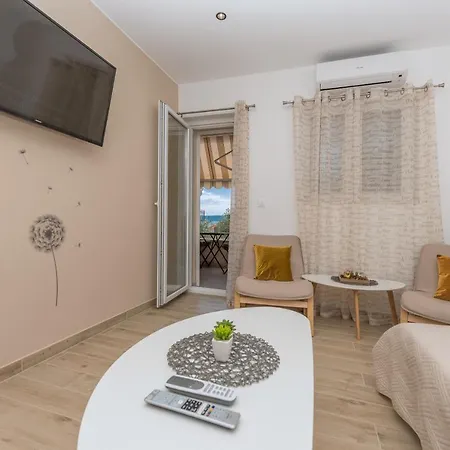 Apartments Sweetest Thing Makarska Exterior photo
