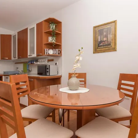 Apartments Sweetest Thing Makarska Exterior photo